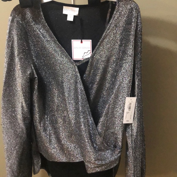 Shimmer with Bisou Bisou - Picture 2 of 3